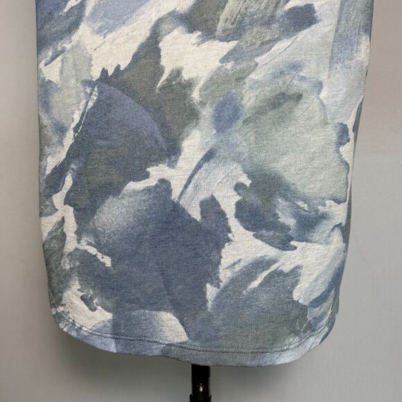 Athleta Breezy Tank Size XL Blue White Watercolor, Side Slits, Workout, Relaxing - Picture 6 of 13